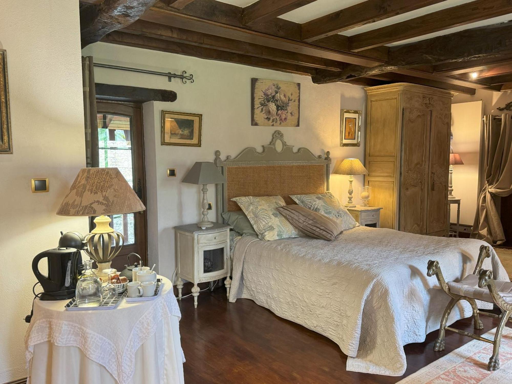 Moulin Rouhaud Hotel Montboyer Phòng bức ảnh